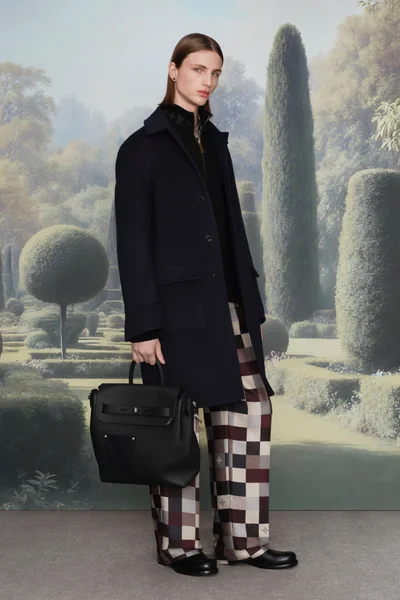 Look 30